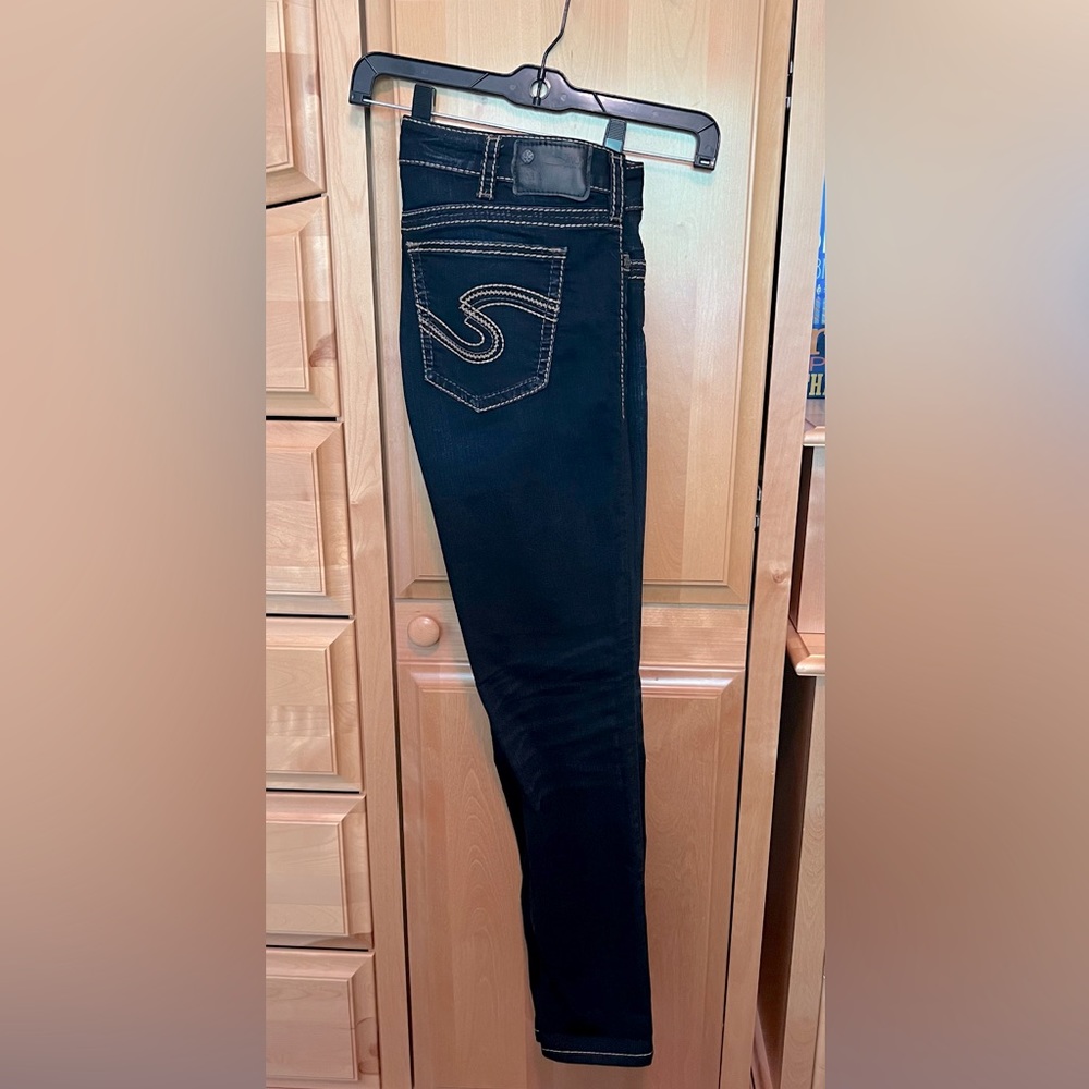 Silver Jeans Co. Suki High Super Skinny Jeans. Women’s W31 L31, Dark wash